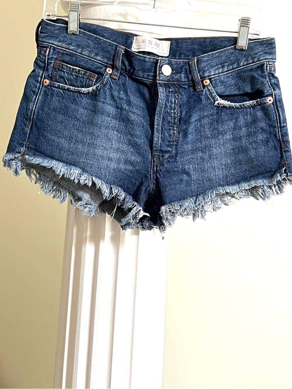 Free People We The Free Button Fly Denim Cut Off Jean Shorts Size 26